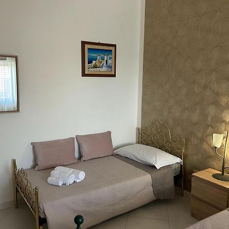 Nina Apartament Giardini Naxos Con Posto Auto Ngoại thất bức ảnh
