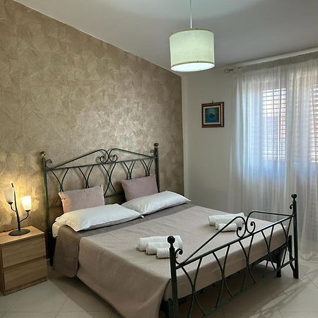 Nina Apartament Giardini Naxos Con Posto Auto Ngoại thất bức ảnh